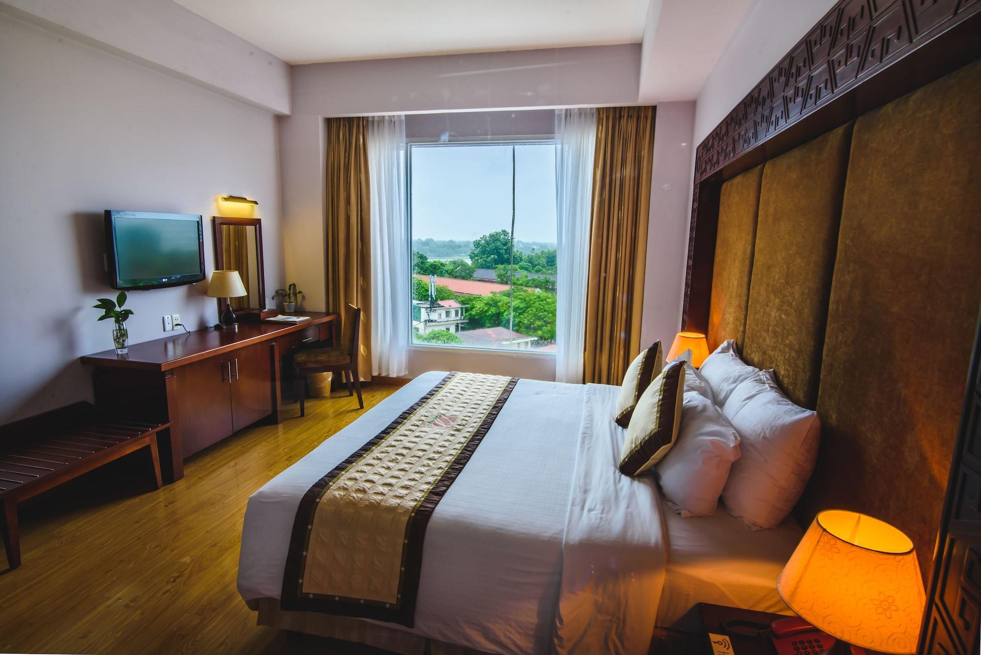 Mondial Hotel Hue Exterior foto