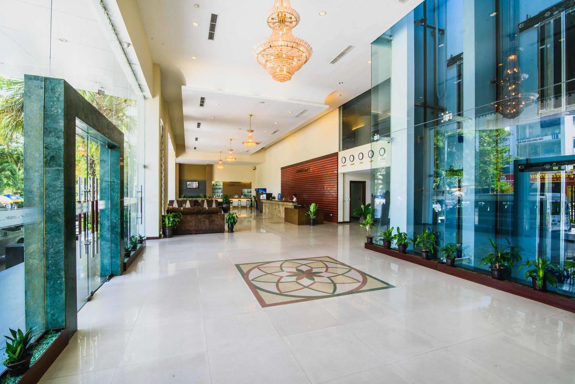 Mondial Hotel Hue Exterior foto